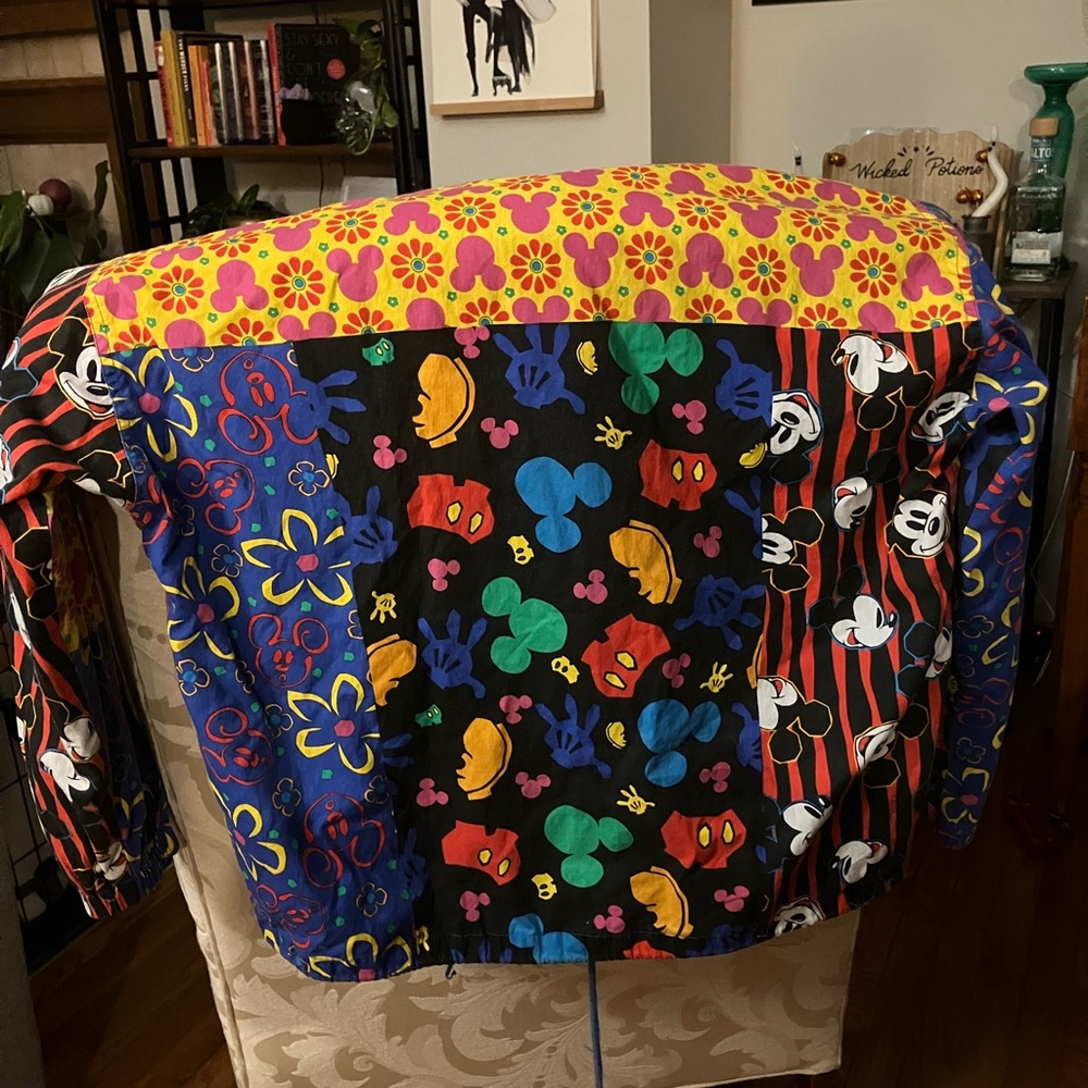 VINTAGE Disney Mickey & Co Jacket